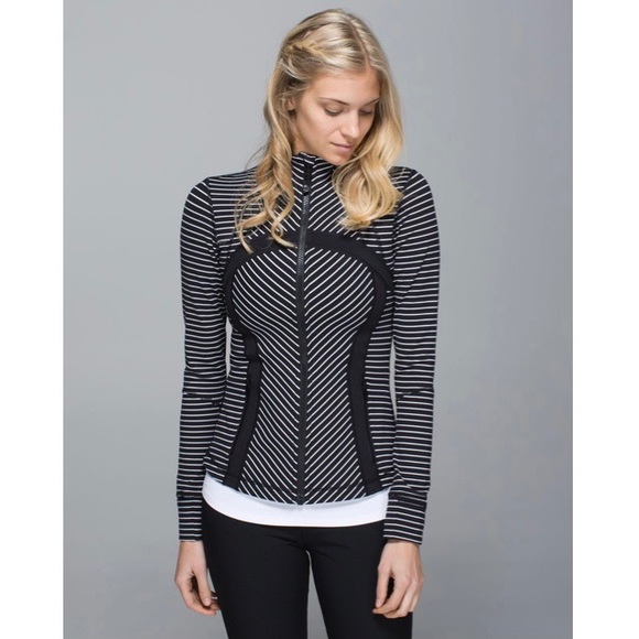 lululemon athletica Tops - LULULEMON Black Stripe Define Full Zip Jacket